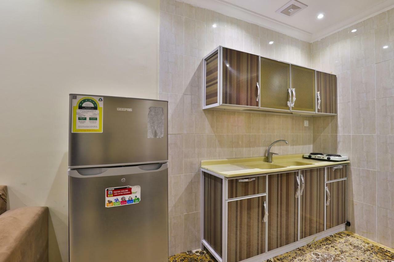 Oyo 273 Star Yanbu Hotel Suites Kültér fotó